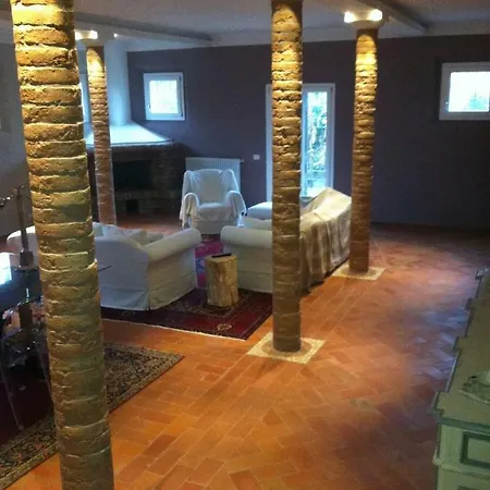 Chery Is A Location Surrounded By Greenery Where Relaxation Is Absolute. Bed & Breakfast *